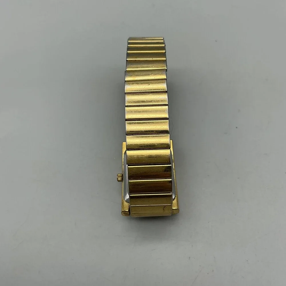 Gruen Womens Watch 20mm White Dial Gold Tone Bracelet NON WORKING FOR PARTS